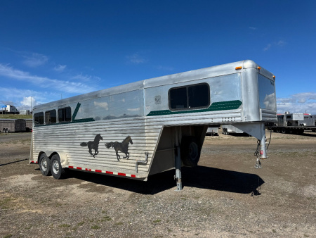 Used 2001 Custom Built 3H CUSTOM Horse Trailer