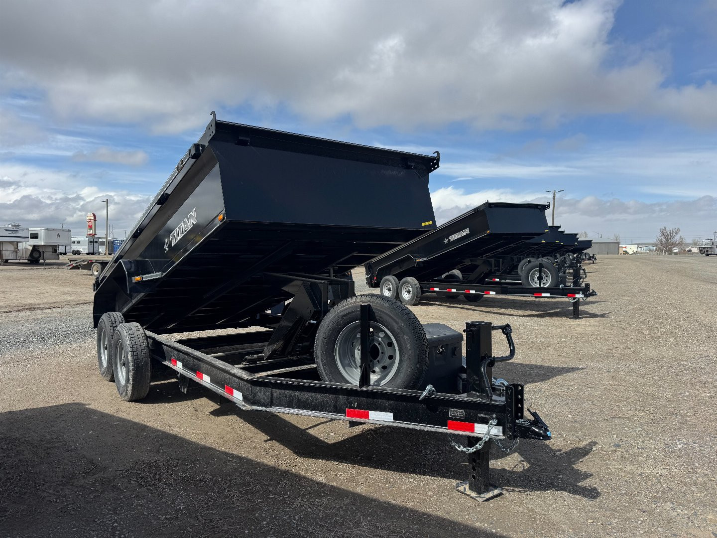 New 2025 Titan Trailer 14' BH Dump Trailer