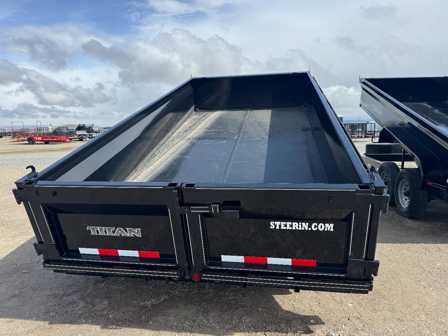 New 2025 Titan Trailer 14' BH Dump Trailer