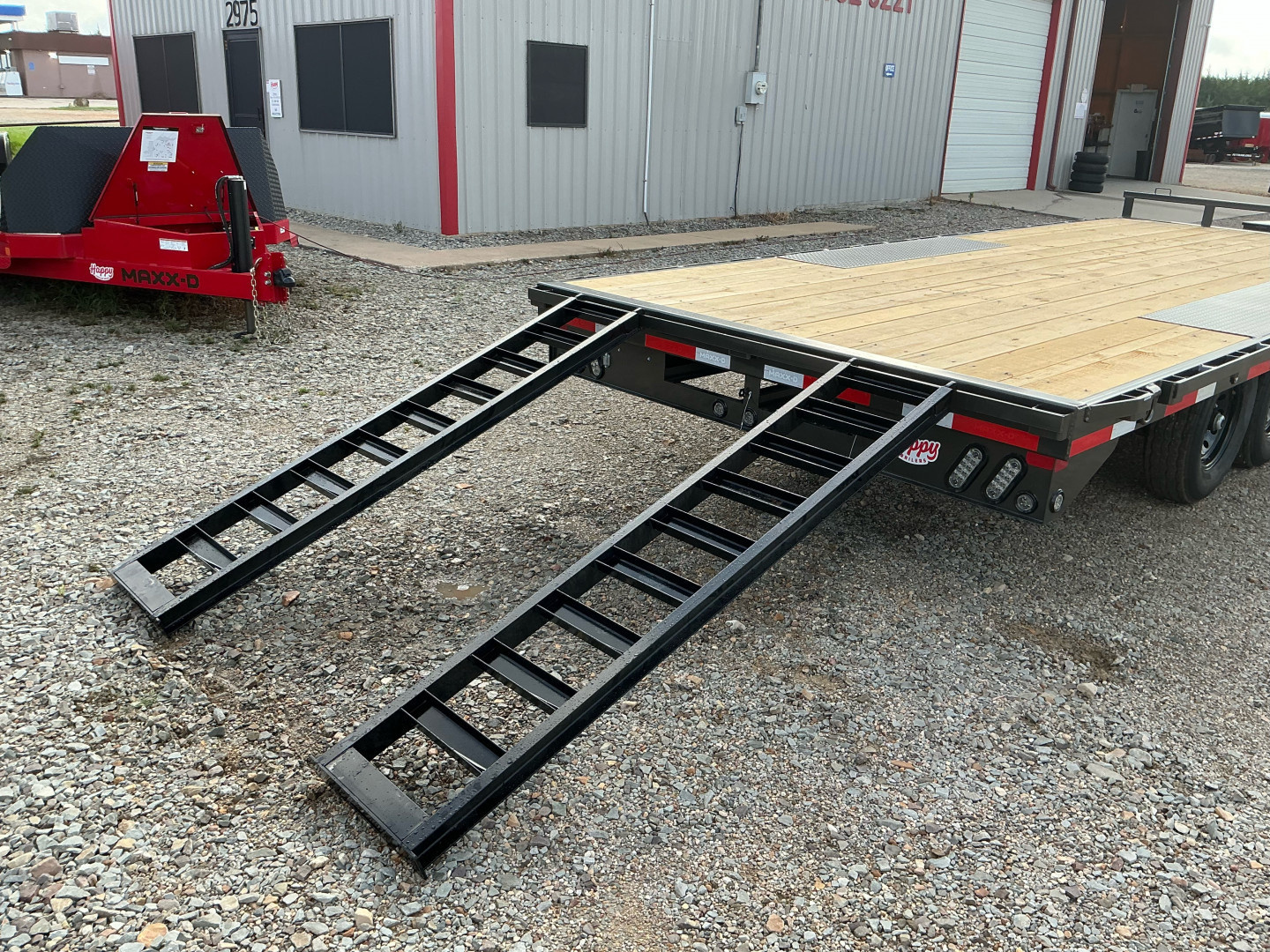 New 2026 MAXX-D 102”x24’ BP Deckover Flatbed – DOX