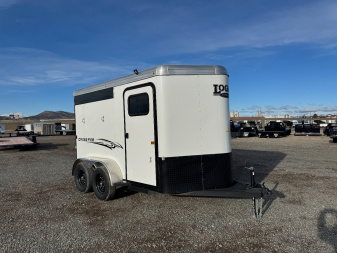 New 2024 LOGAN COACH 2H BP CROSSFIRE Horse Trailer