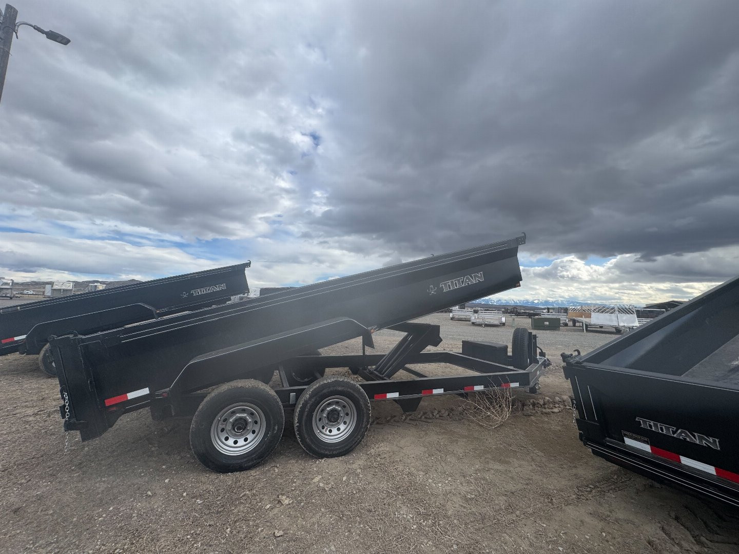 New 2025 Titan Trailer 16' BH Dump Trailer
