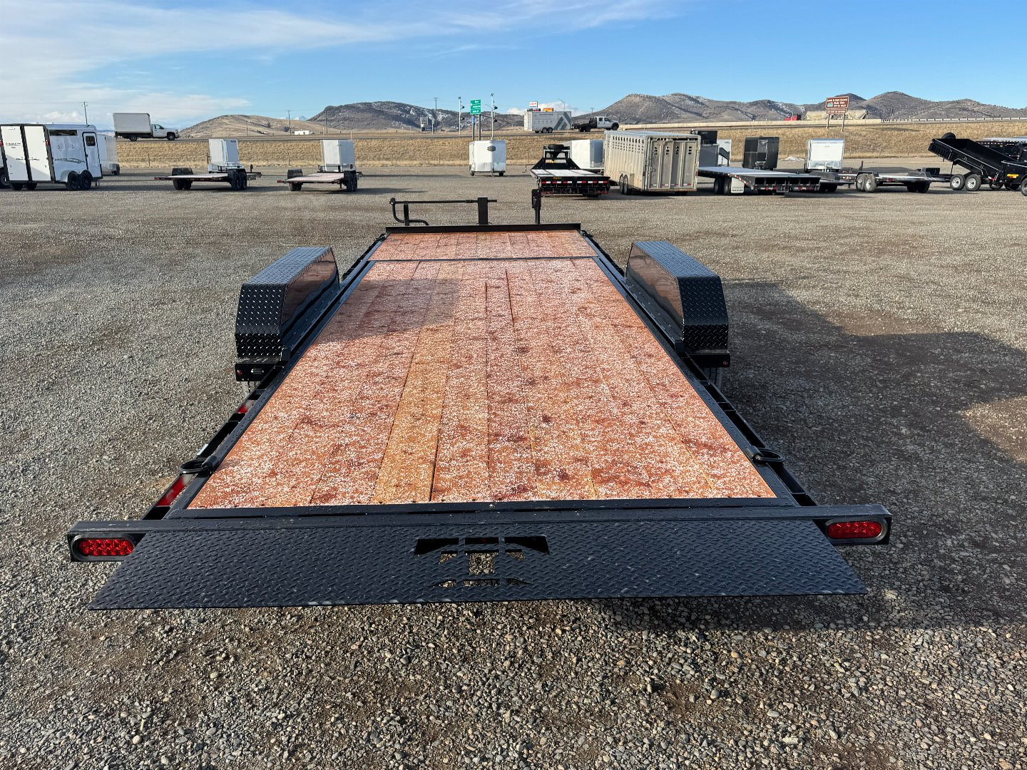 New 2024 Teton Trailer 22' BH TILT (16+6)