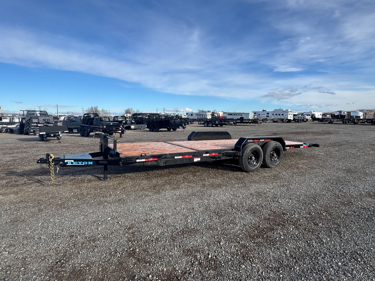 New 2025 Teton Trailer 22' BH TILT (16+6)