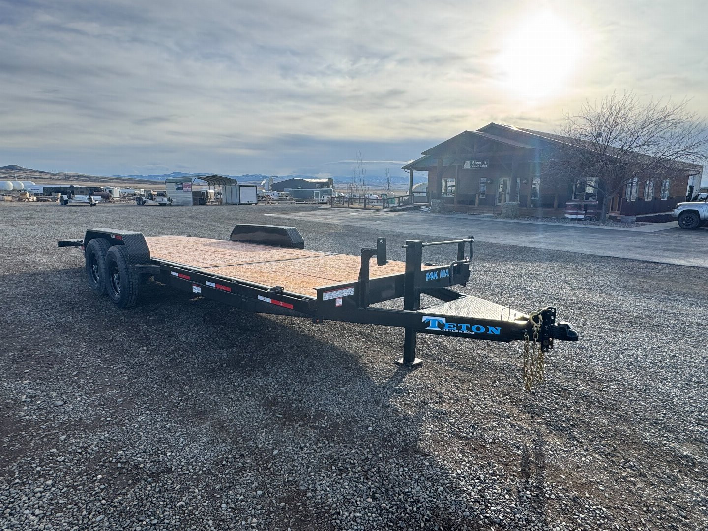 New 2025 Teton Trailer 22' BH TILT (16+6)