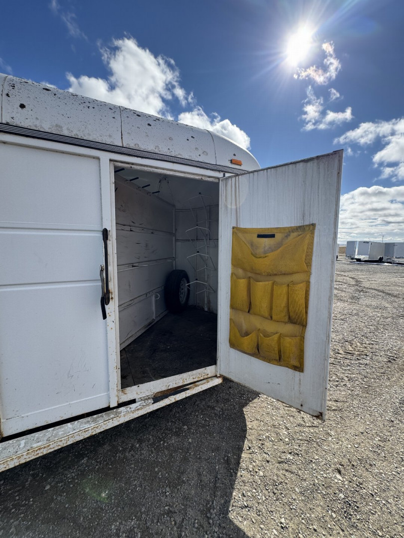 Used 2005 Thuro-Bilt Horse Trailer 4H