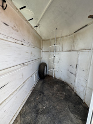Used 2005 Thuro-Bilt Horse Trailer 4H