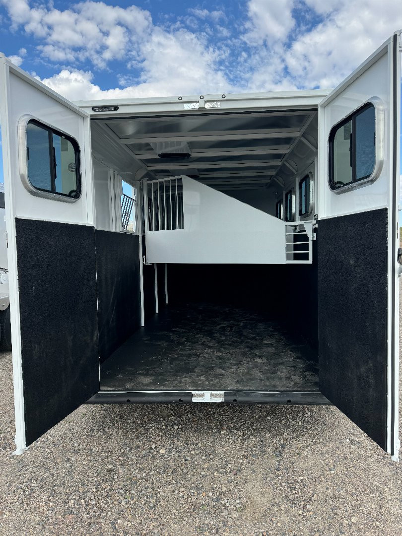 New 2024 Trails West 4H Adventure MX Horse Trailer GN