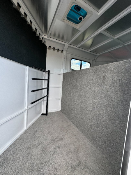 New 2024 Trails West 4H Adventure MX Horse Trailer GN