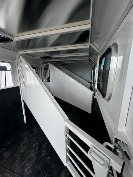 New 2024 Trails West 4H Adventure MX Horse Trailer GN