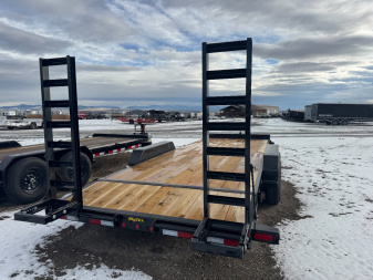 New 2025 Big Tex Trailers 22' 14EB Car Hauler