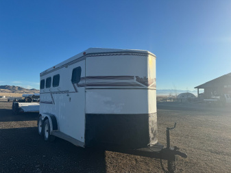 Used 1995 Trails West 3H BH Horse Trailer