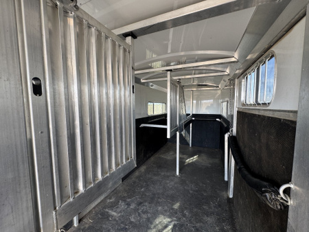 Used 2022 4-Star Trailers 4H HEAD TO HEAD