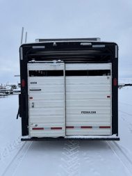 Used 2019 Logan Coach 18' STOCK LQ Stock / Stock Combo Trailer