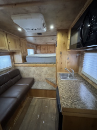 Used 2019 Logan Coach 18' STOCK LQ Stock / Stock Combo Trailer