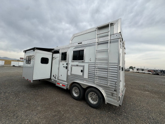 Used 2022 SMC Laramie 2H LQ Horse Trailer