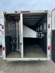 Used 2007 Kiefer Built 4H Genesis GN Horse Trailer