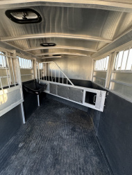 Used 2007 CLASSIC ALUMINUM 3H CAVALIER Horse Trailer