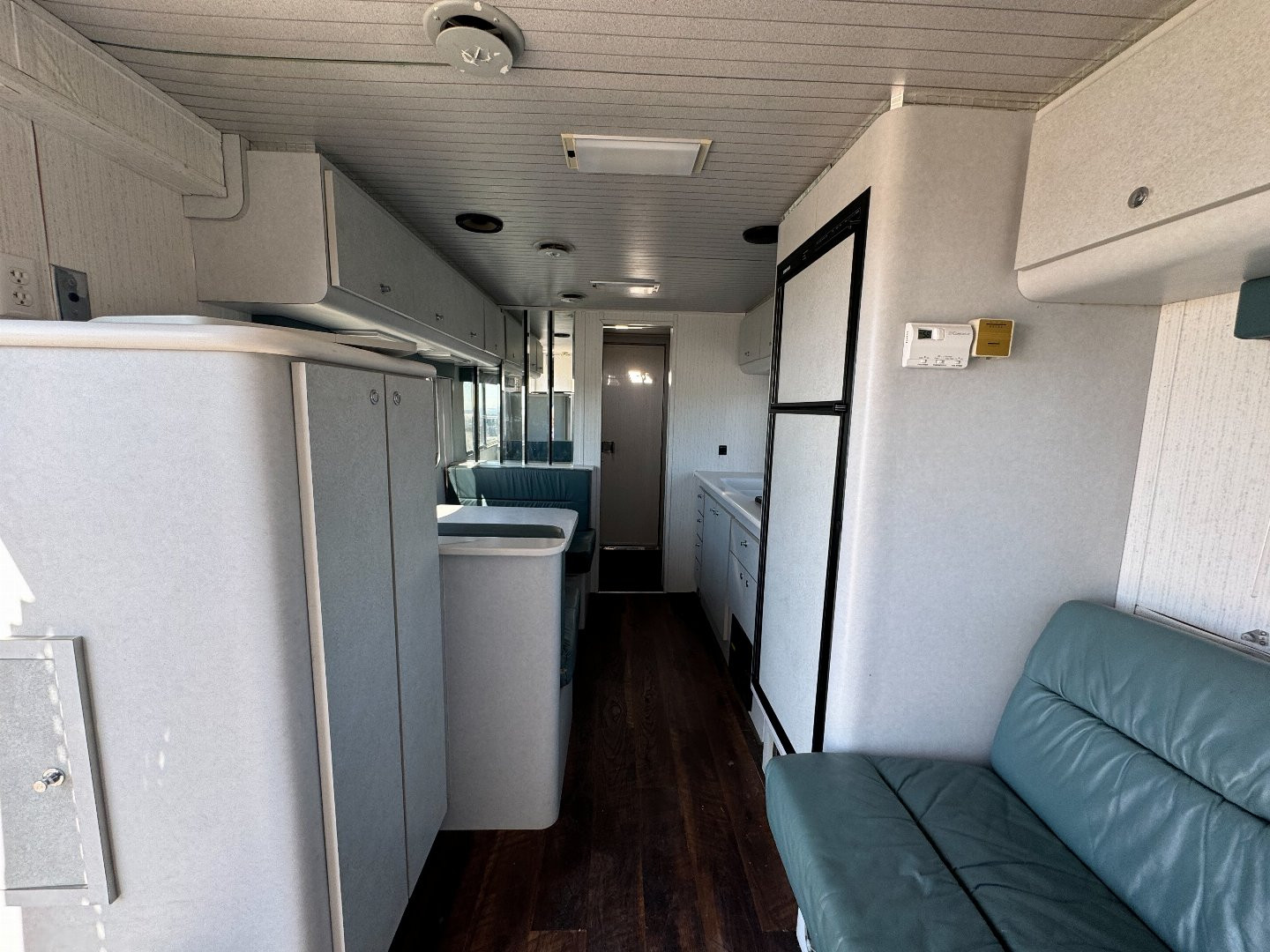 Used 1995 Featherlite Trailers 3H LQ Horse Trailer