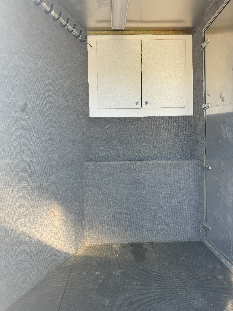 Used 1995 Featherlite Trailers 3H LQ Horse Trailer