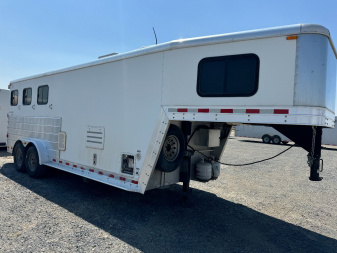 Used 2007 Kiefer Manufacturing Genesis 3H Living Quarter Horse Trailer