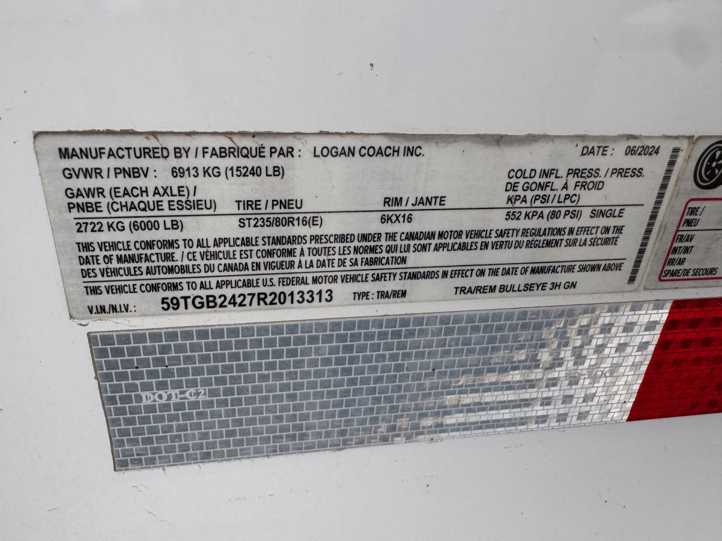 Used 2024 LOGAN COACH Bullseye 3H GN Horse Trailer