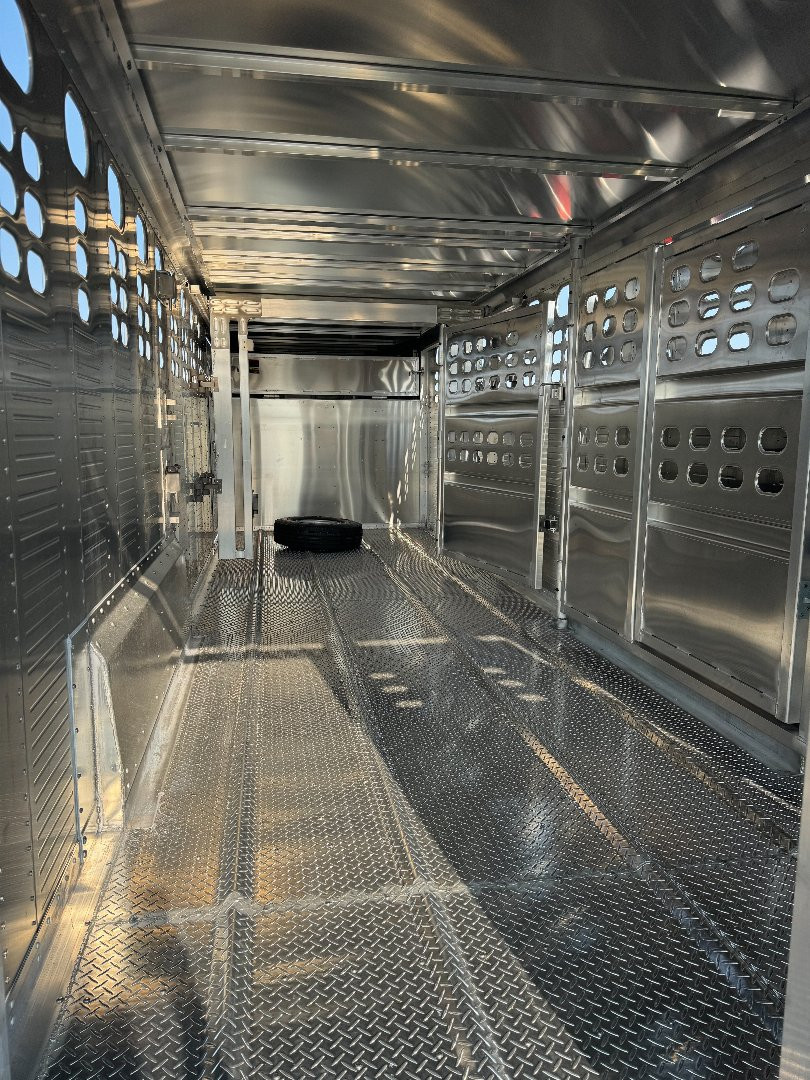 New 2025 WILSON 24' RANCH HAND STOCK TRAILER