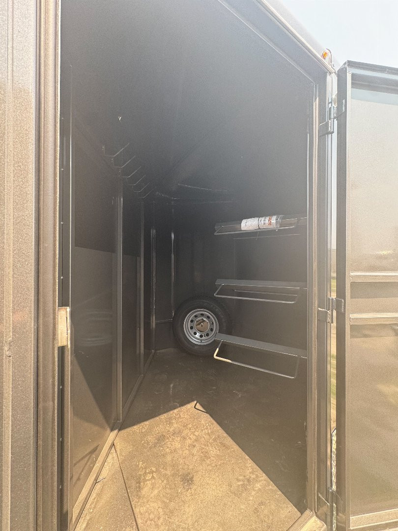 New 2024 Titan 3H Primo