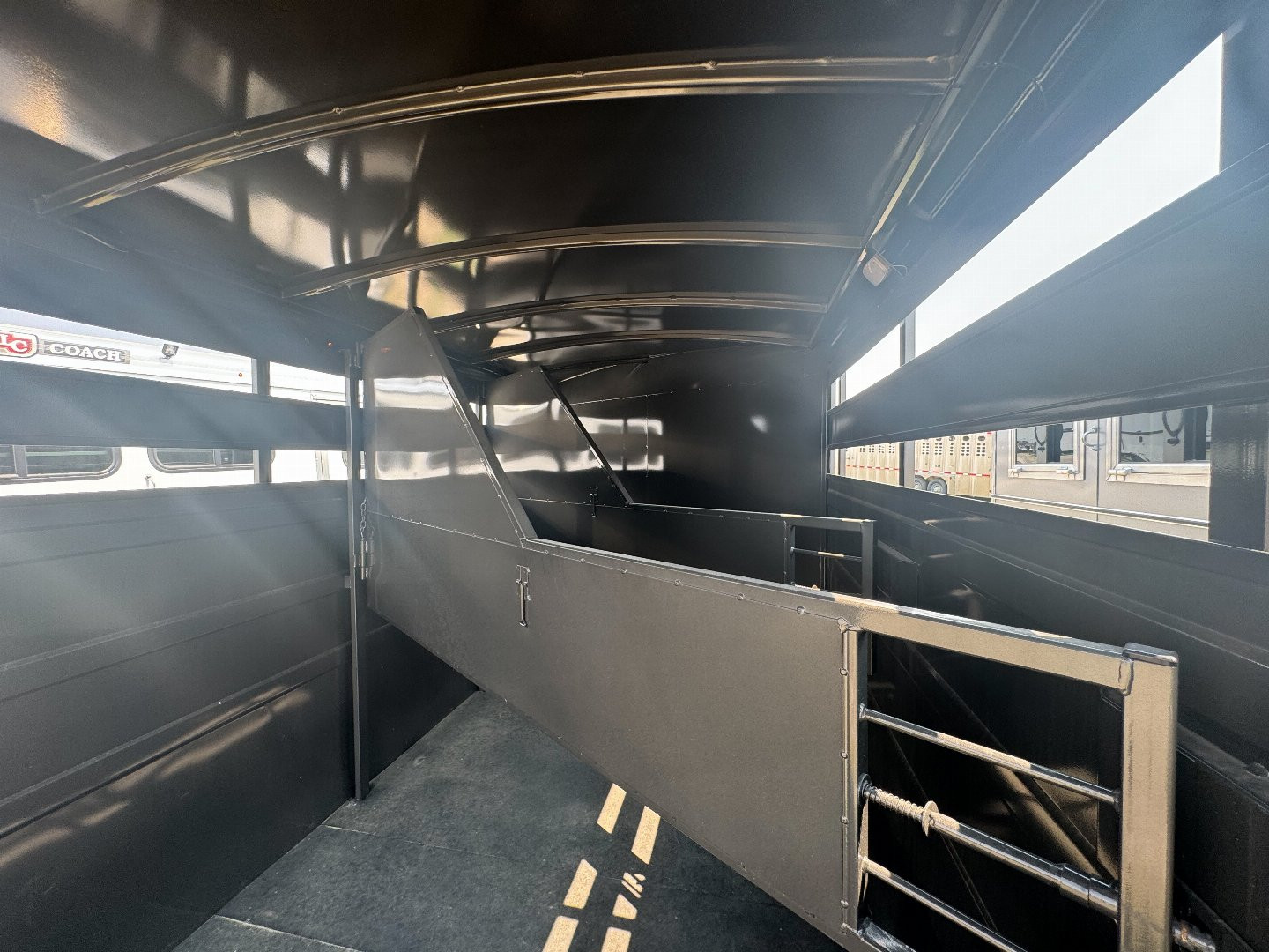 New 2024 Titan 3H Primo