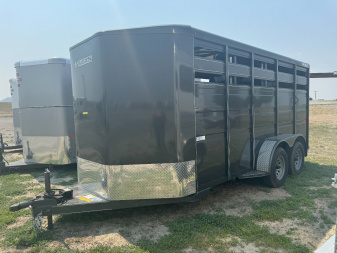 New 2024 Titan 3H Primo