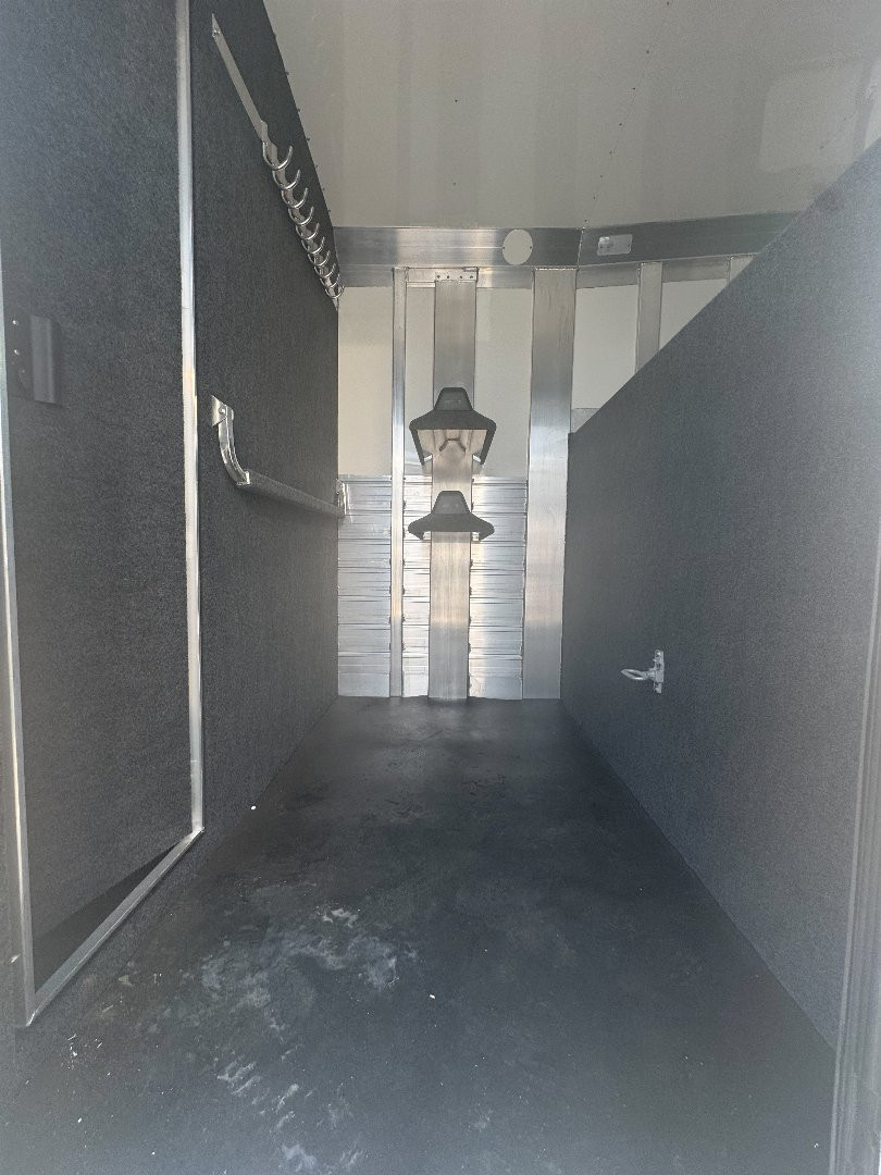 New 2025 4-Star 2+1 Horse Trailer