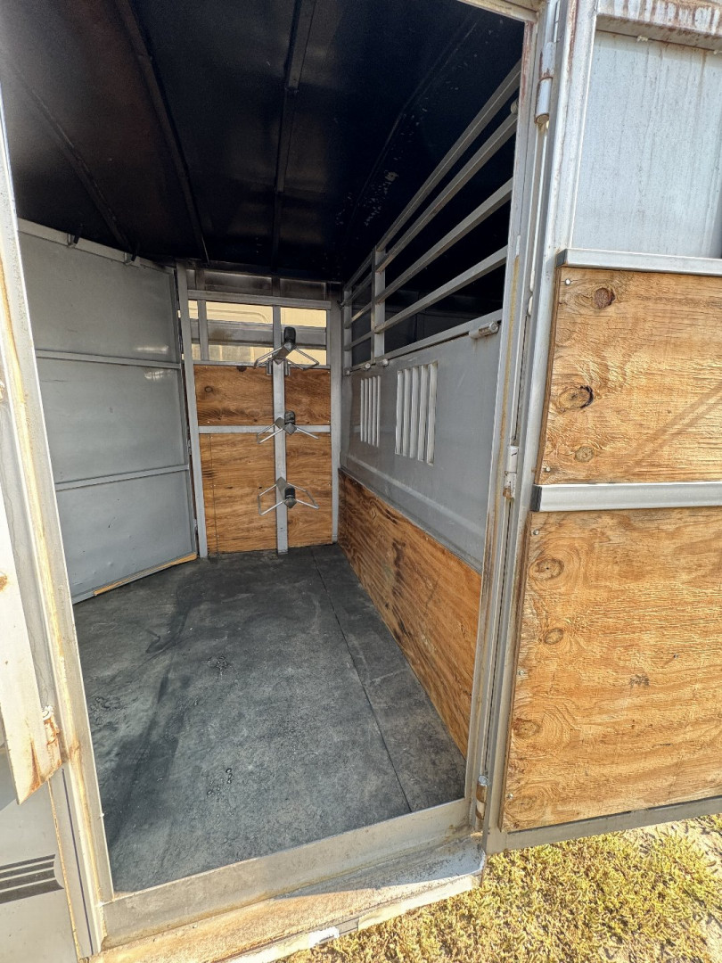Used 1994 Titan Trailer 20' Stock Combo