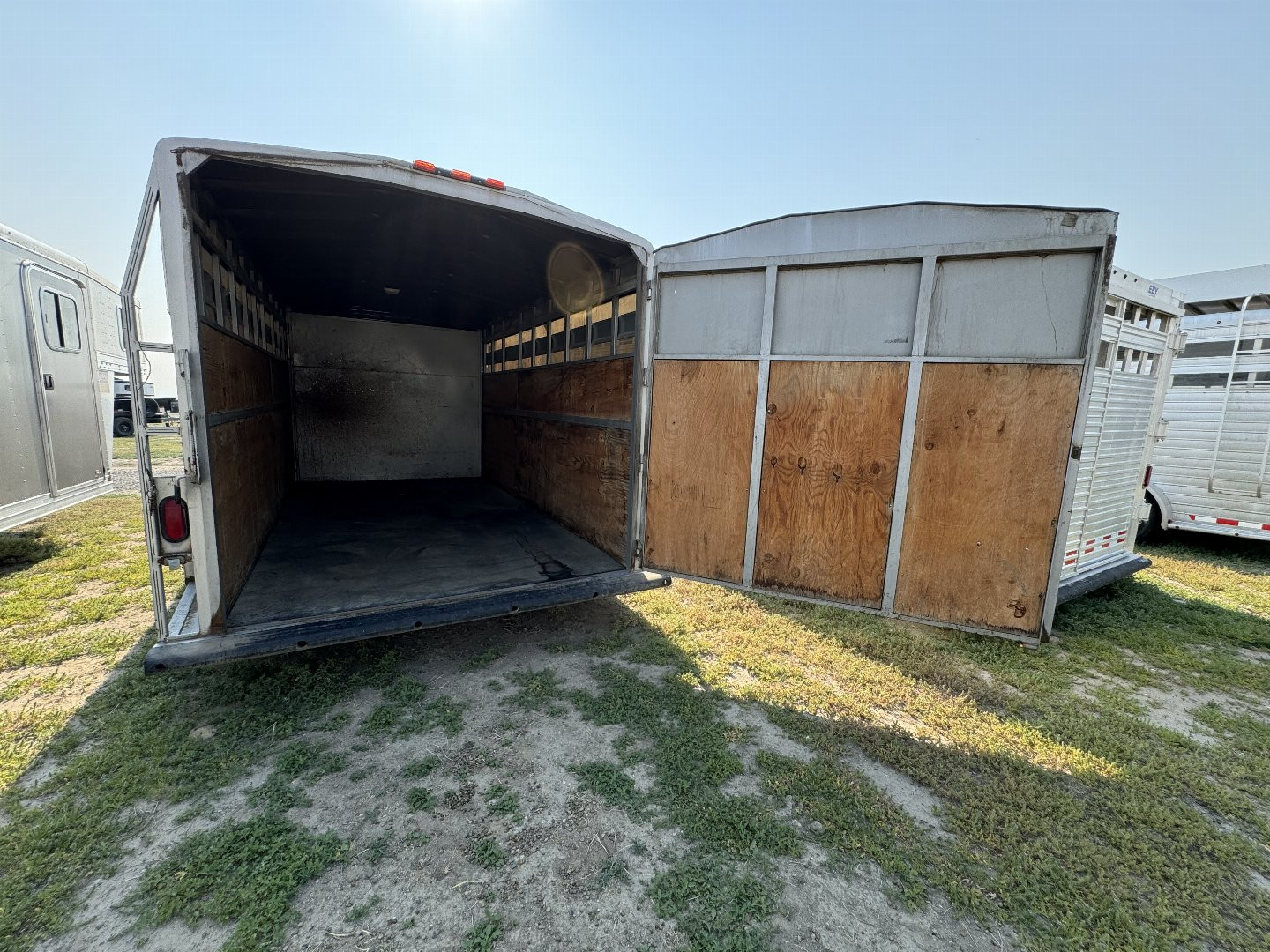 Used 1994 Titan Trailer 20' Stock Combo