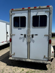 Used 2003 Featherlite Trailers 2H BP STRAIGT LOAD Horse Trailer