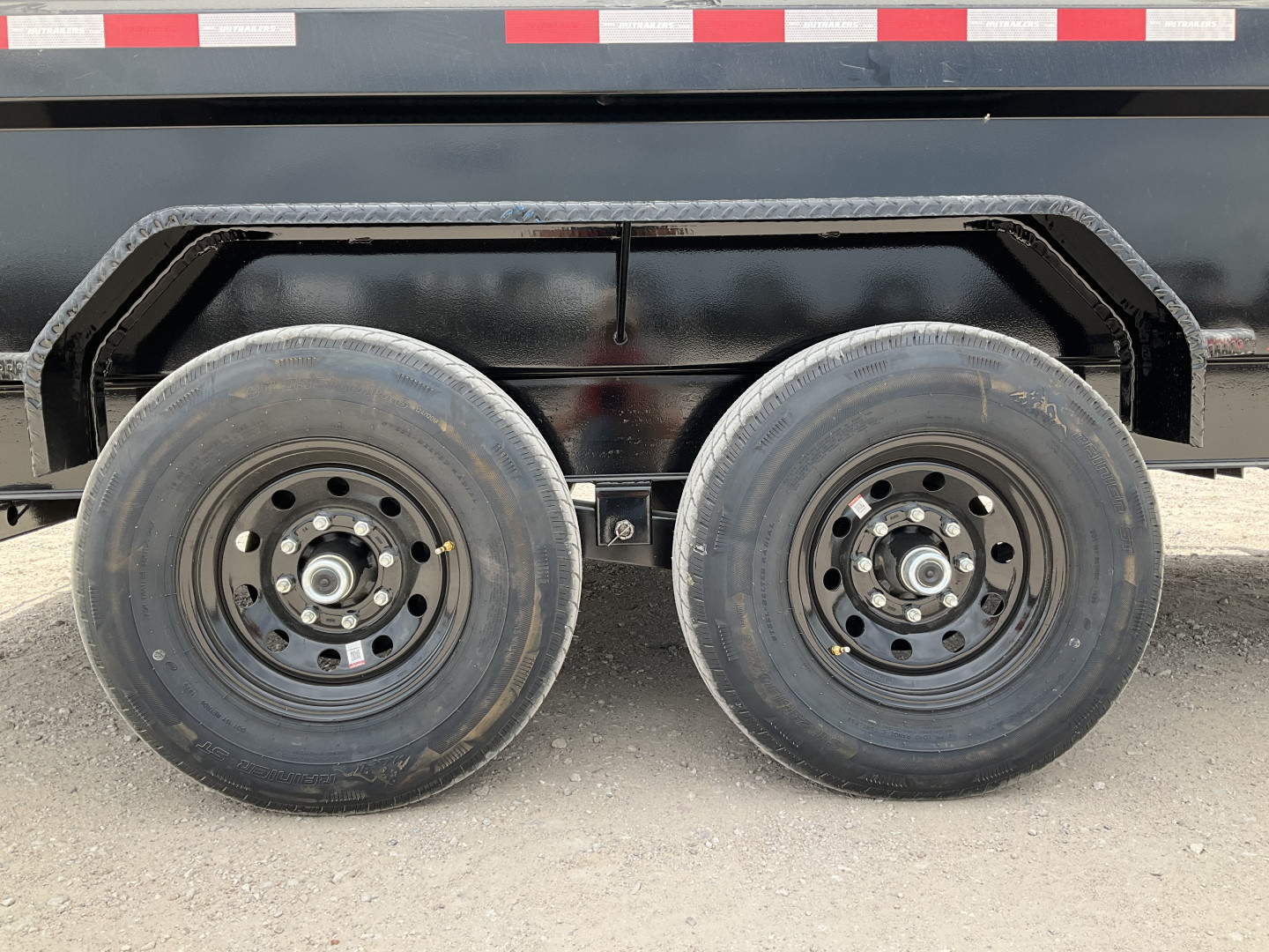 New 2026 PJ 83"x14' GN Tandem Axle Low Pro High Side Dump w/ 48" Sides - DM
