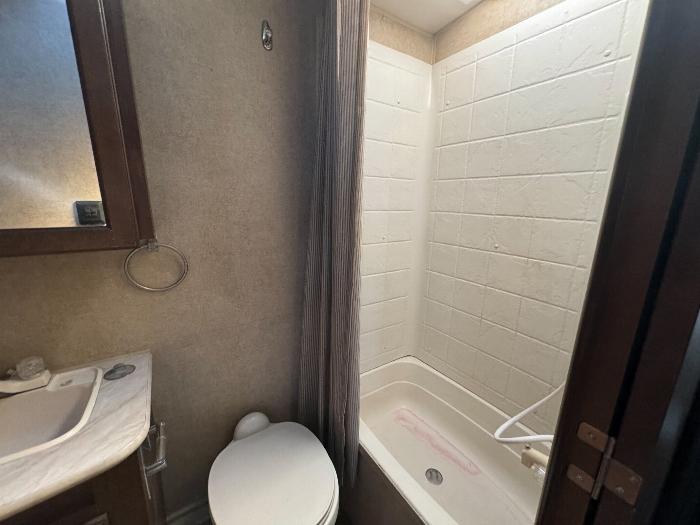 Used 2014 Keystone RV MONTANA Fifth Wheel