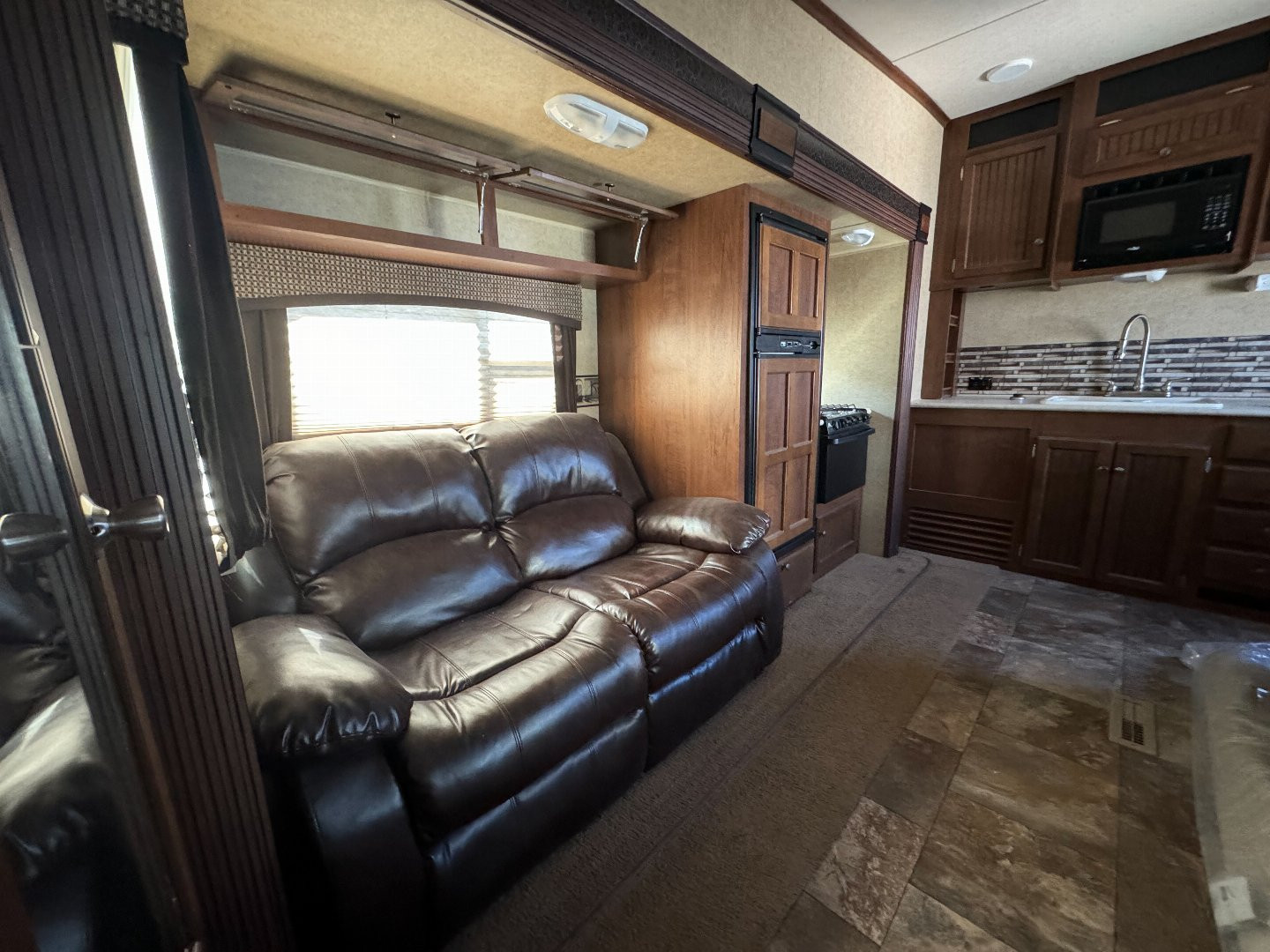Used 2014 Keystone RV MONTANA Fifth Wheel
