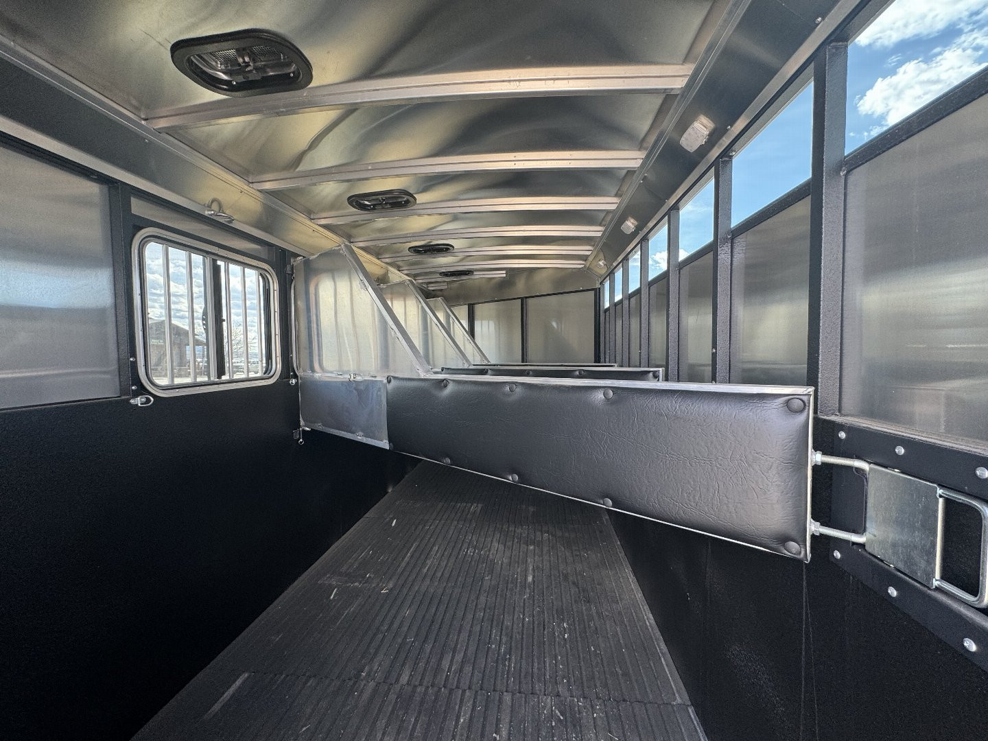 New 2024 LOGAN COACH 4H GN CROSSFIRE