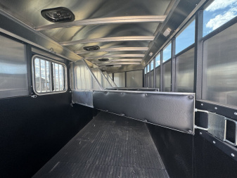 New 2024 LOGAN COACH 4H GN CROSSFIRE