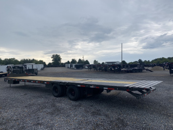 New 2026 MAXXD 40' x 102" 30k Hyd Dove Gooseneck Trailer