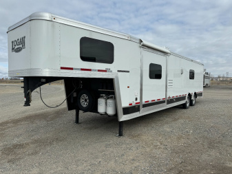 New 2023 Logan Coach 14x14 - 16' Sport Hauler