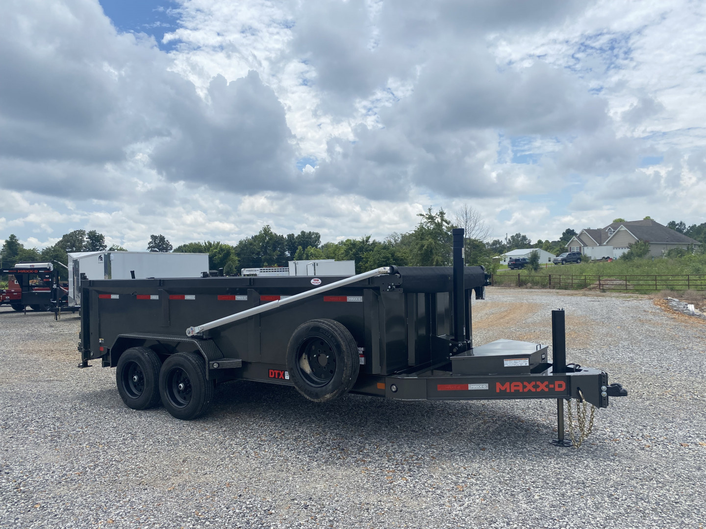 New 2026 MAXXD Dump Trailer | 16' x 83" 17.5K GVWR