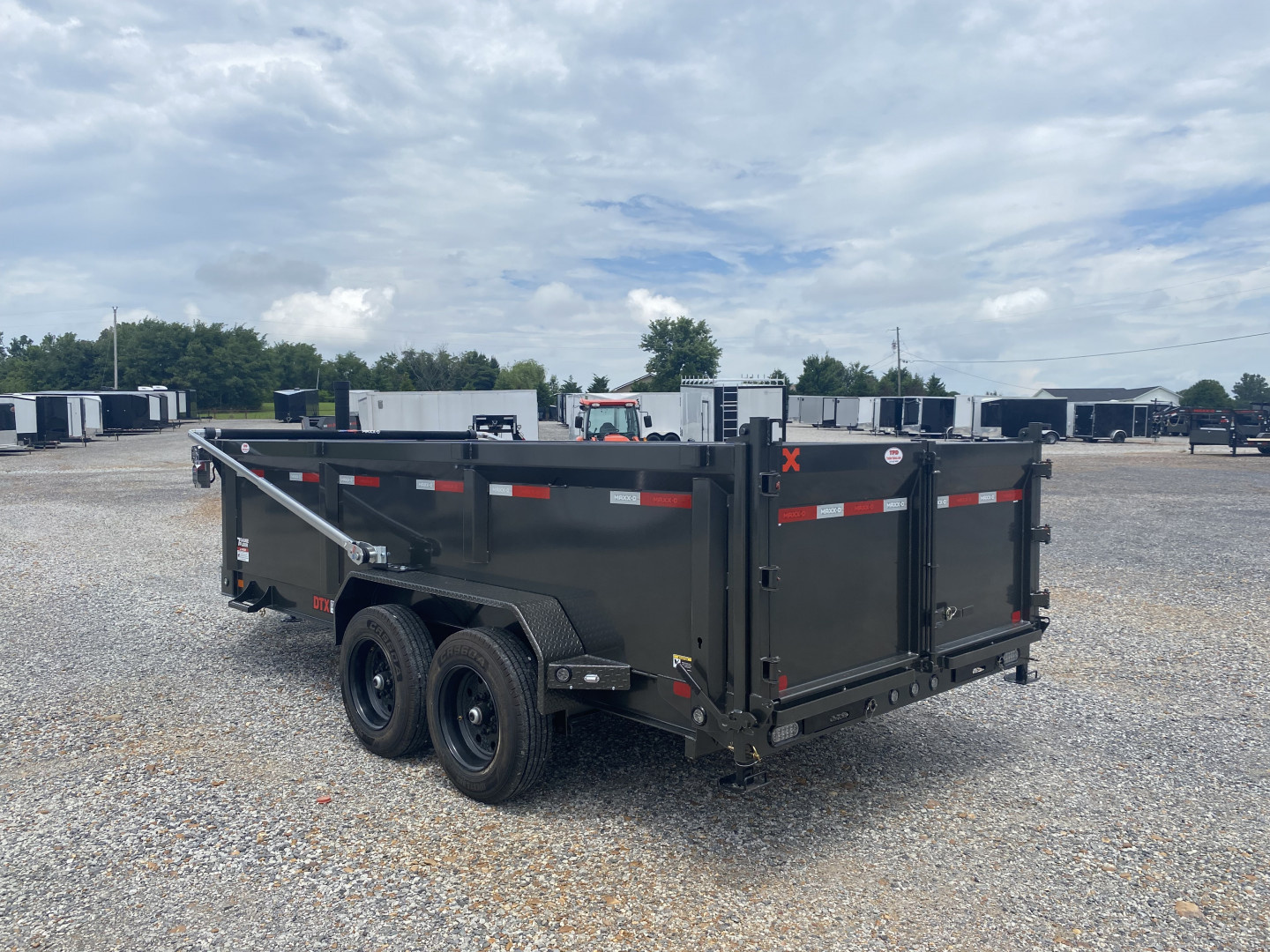 New 2026 MAXXD Dump Trailer | 16' x 83" 17.5K GVWR