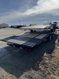 New 2025 Delta Mfg Hydraulic Tilt Equipment Trailer