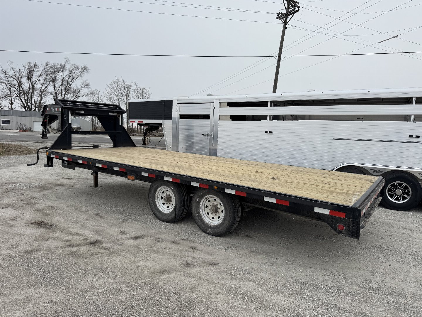 Used 2009 Load Trail 20’ Deckover