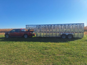 Used 1996 Wilson Trailer Company Gooseneck stock Combo Trailer