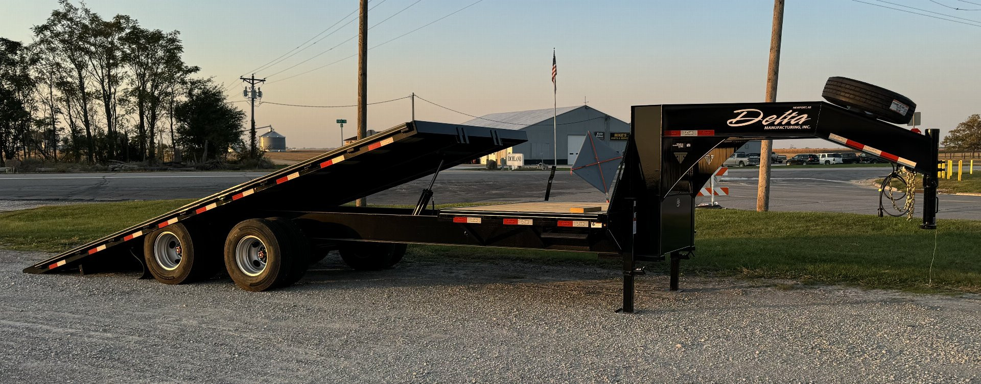 New 2025 Delta Mfg 26Tilt Flatbed Trailer