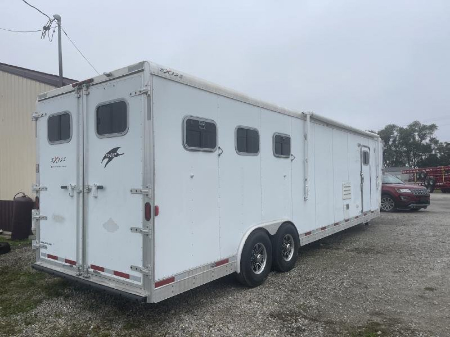 Used 2006 Exiss Trailers 3H LQ Horse Trailer