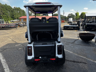 New 2025 Evolution Electric Vehicles XT4 Golf Cart