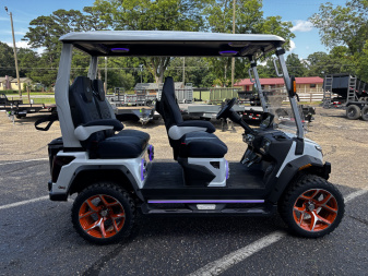New 2025 Evolution Electric Vehicles XT4 Golf Cart